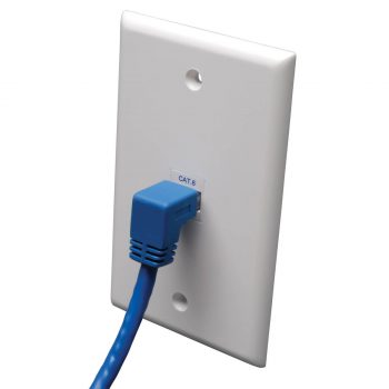 Tripp Lite Down-Angle Cat6 Gigabit Molded UTP Ethernet Cable (RJ45 Right-Angle Down M to RJ45 M), Blue, 0.91 m - Image 3